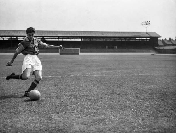 C罗女友乔治娜体重管理法:自律才能拥有超模身材!