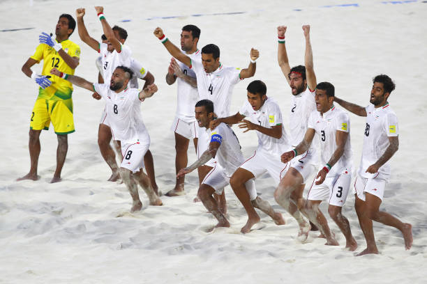 人造草坪足球场厂家地址及服务范围详解