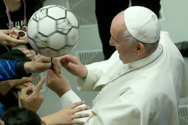 巴乔的足球圈人缘:盘点那些与他关系最好的球星