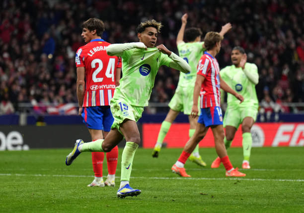 从青训到巨星:解析足球强国的崛起之路