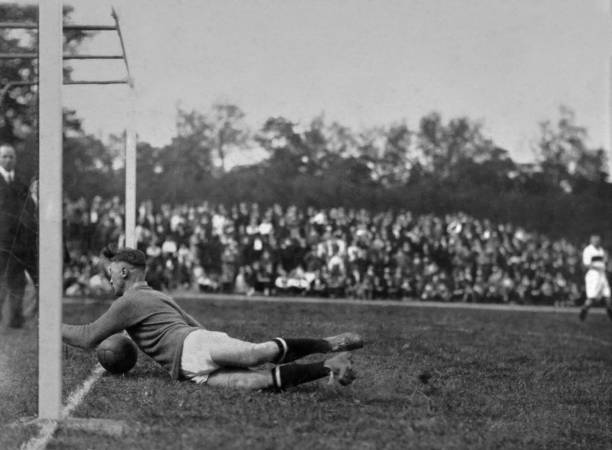 (侧重于新赛制下的具体操作规则,如抽签和排名)