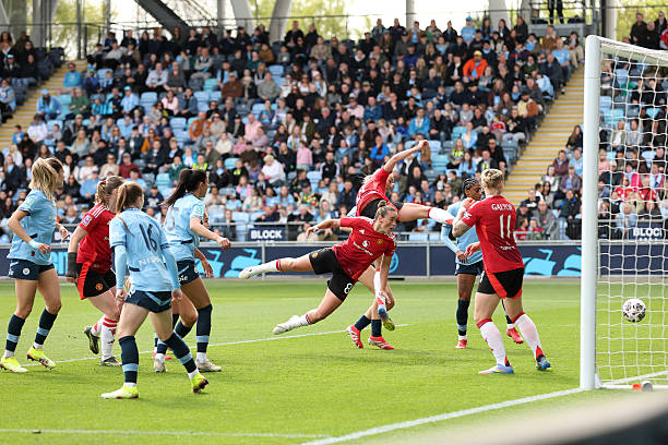 点球判罚手势背后的足球规则逻辑