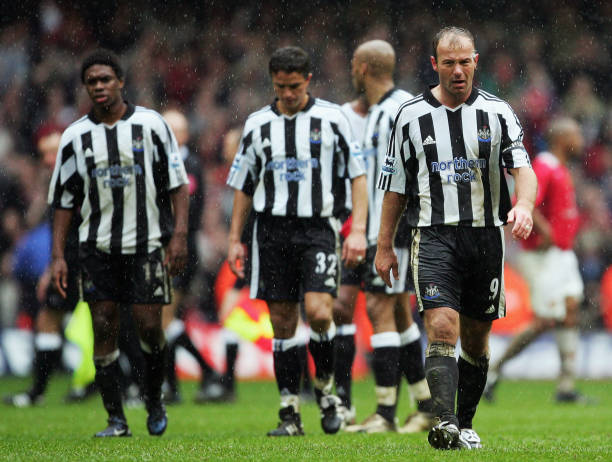 欧冠16强首回合全赛果:进球、红黄牌及关键瞬间