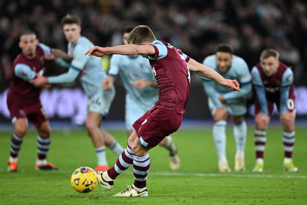 德甲转会速递T:最新官宣、谈判进展与流言汇总