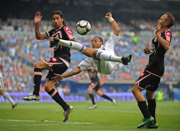 3分钟看懂越位犯规:足球规则解析