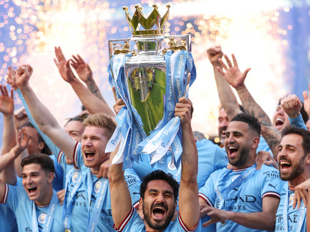 如何成为一名优秀的足球守门员?