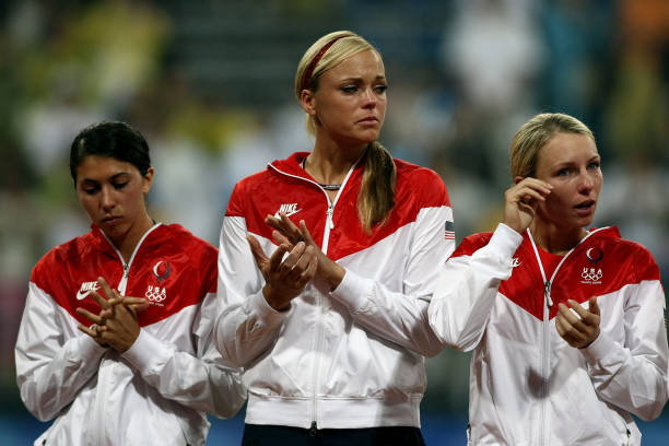 历史性时刻!中国选手勇夺本届奥运会首枚金牌