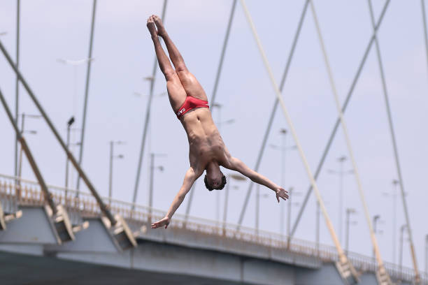 吴敏霞微博分享训练日常,坚持就是胜利!