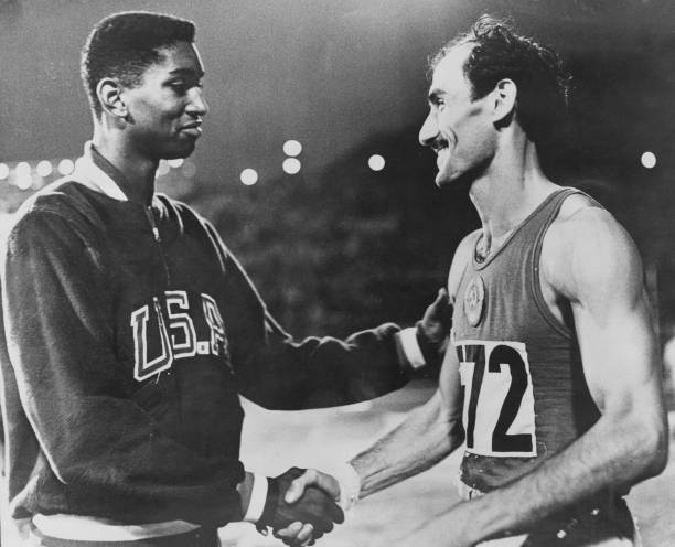 长跑标准速度指南:从5公里到马拉松的配速策略