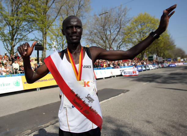 专业长跑运动员的心率正常值是多少?