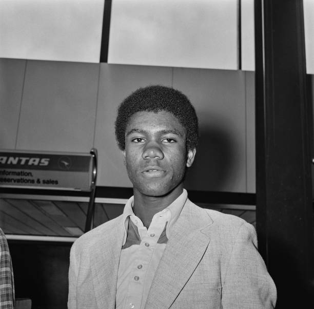 技术流VS娱乐派?CCTV乒乓球解说嘉宾风格大比拼