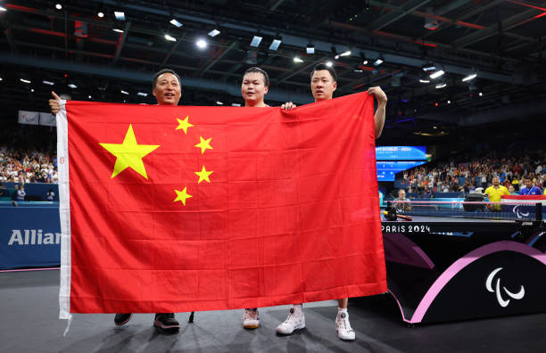 林诗栋VS樊振东:国乒新生代能否撼动世界第一?