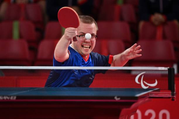 预算500-1000元?目前这个价位段最值得买的乒乓球拍