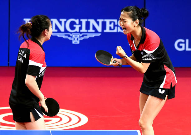 新手必学!横板侧上旋发球基础动作与常见错误