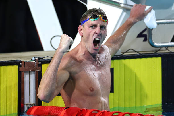 游泳的十大好处与坏处:科学分析这项运动的双面性