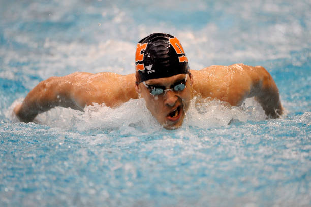 轻松上手:游泳池的简笔画基础教程