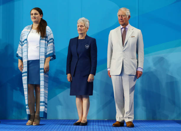 成语里的游泳比赛场景:生动描绘水上竞技的瞬间