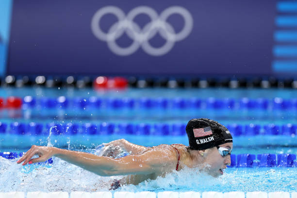 为什么游泳时胳膊会感到无力?专家解析常见原因