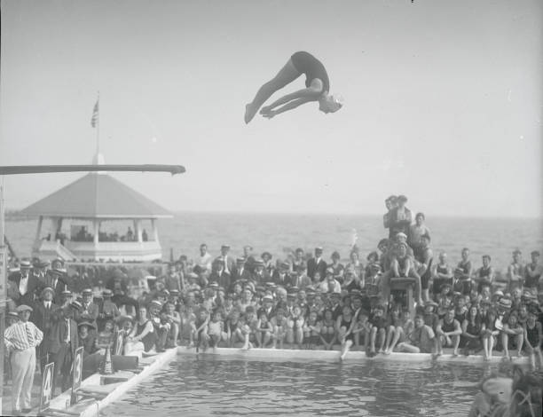 游泳池消毒能杀死脚气真菌吗?科学解读