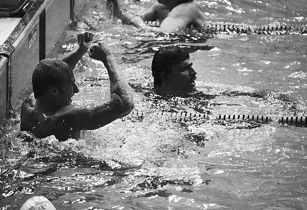 孙杨400米自由泳夺冠时刻回顾