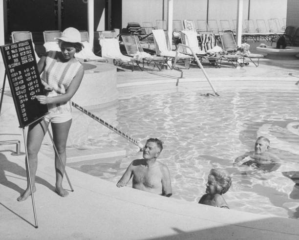 游泳馆投资5000元,一年能赚多少钱?