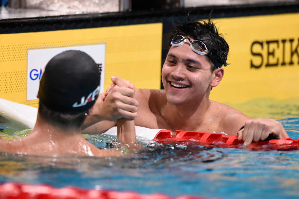 女性游泳必备:防护措施与常见问题解答