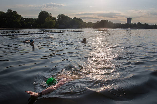 从儿童到老人:游泳对不同人群的疾病预防作用