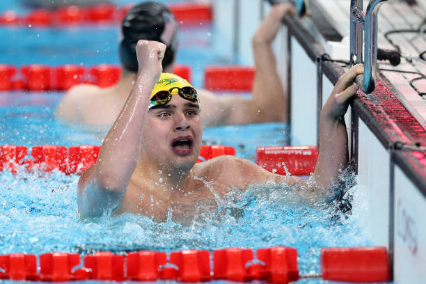 游泳姿势指南:腰间盘突出患者的正确选择