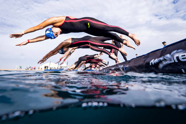 男子游泳达标常见问题解答:技术难点与突破方法