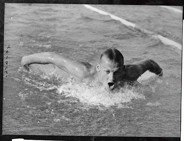 女性游泳后湿气重的症状及有效调理方案