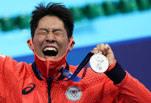 游泳比赛术语Y L:规则与判罚全解析