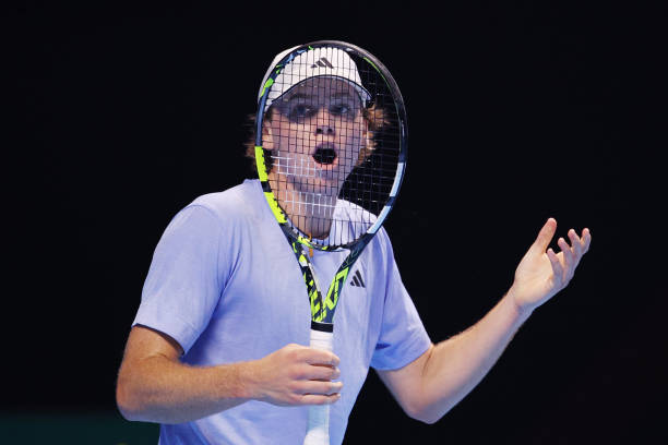 网球博彩入门:赛事投注平台比较与推荐