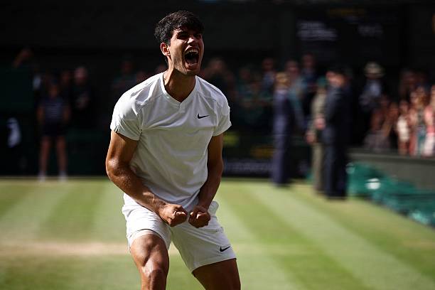 斯蒂法诺斯·西西帕斯:希腊网球天才的崛起之路