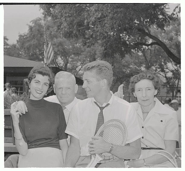 网球场建造必知:标准尺寸与划线要求