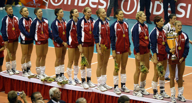 郎平国籍争议:她现在的国籍是哪个国家?