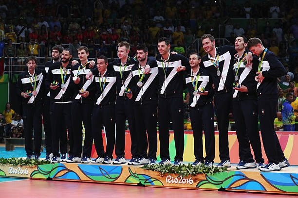 拦网规则:前排队员的拦网权限与技术规范