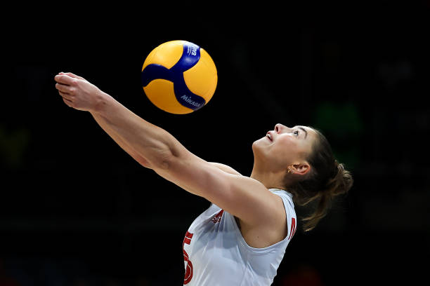 心理因素对排球失误的影响及应对策略