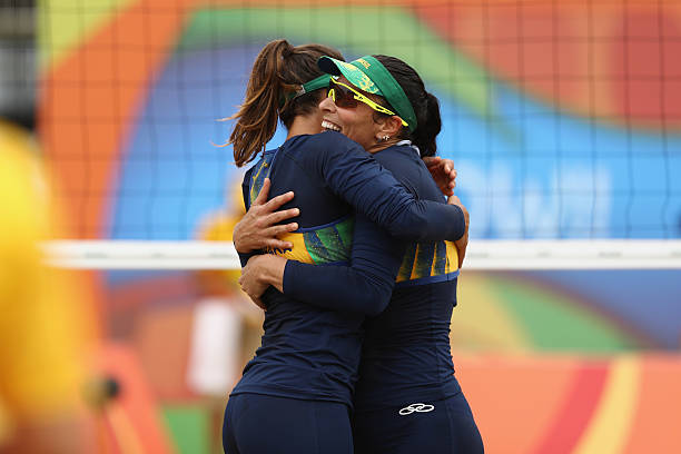 排球比赛每局得分规则:决胜局与常规局有何不同?