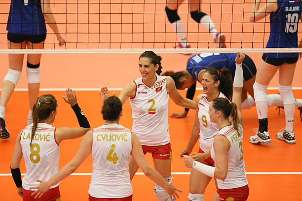 排球比赛中的轮转规则:队员位置如何变换?