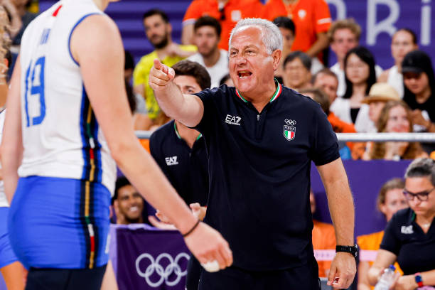 如何用手机看排球比赛?2023最新观赛指南