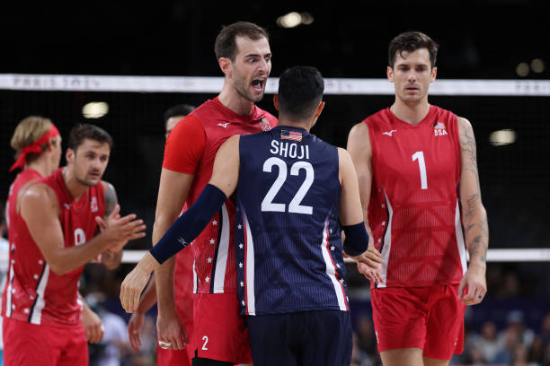 国际排联规定的排球场长宽尺寸详解