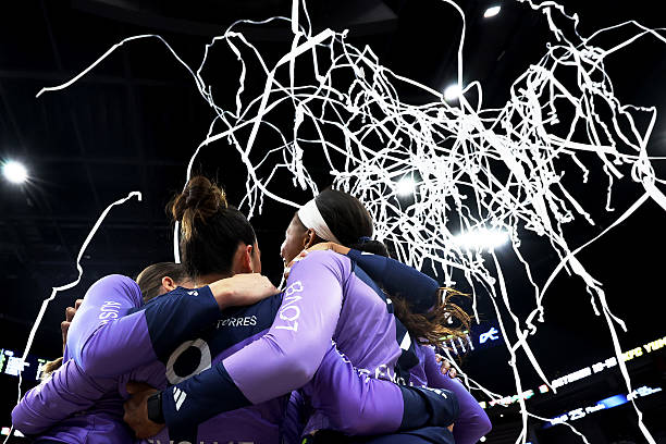 郎平姓氏读音与方言差异的对比分析