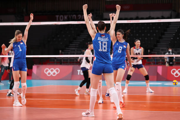 背飞动作要领:如何正确掌握这一排球技巧