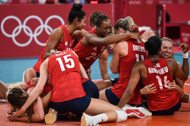 背飞技术的战术意义及其在比赛中的作用