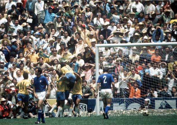 伊朗与日本晋级之路:1997年世界杯亚洲区预选赛关键战役回顾