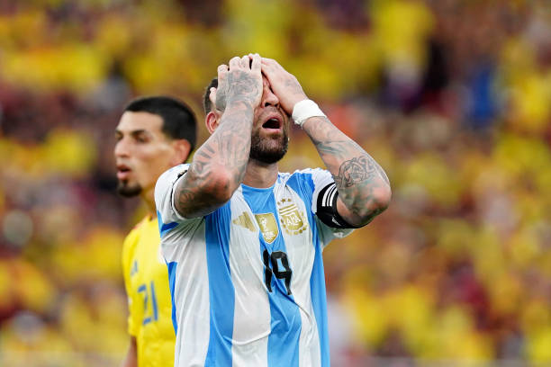 日本队对阵阿曼:2022世界杯亚洲区预选赛焦点战直播