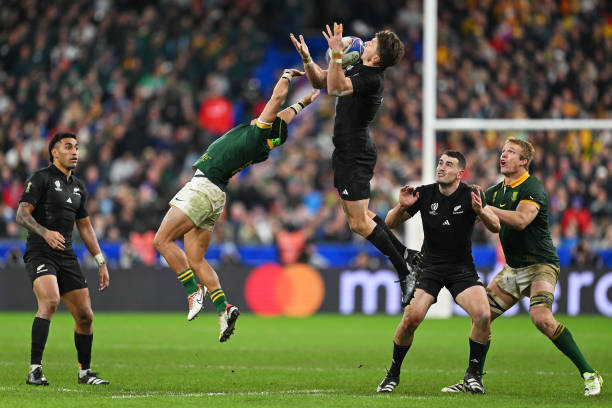 不容错过的C罗世界杯首秀:完整比赛回放